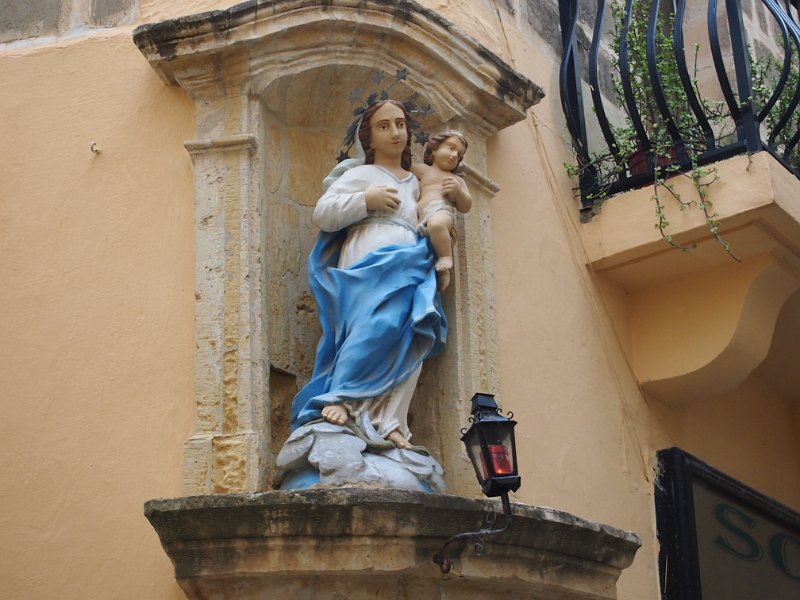 2013-09-12 18-23-43 Mary.JPG